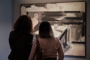 Alrededor de 2.000 personas se han acercado a la Casa de Colón este verano para observar la exposición ‘Acogiendo Patrimonio’