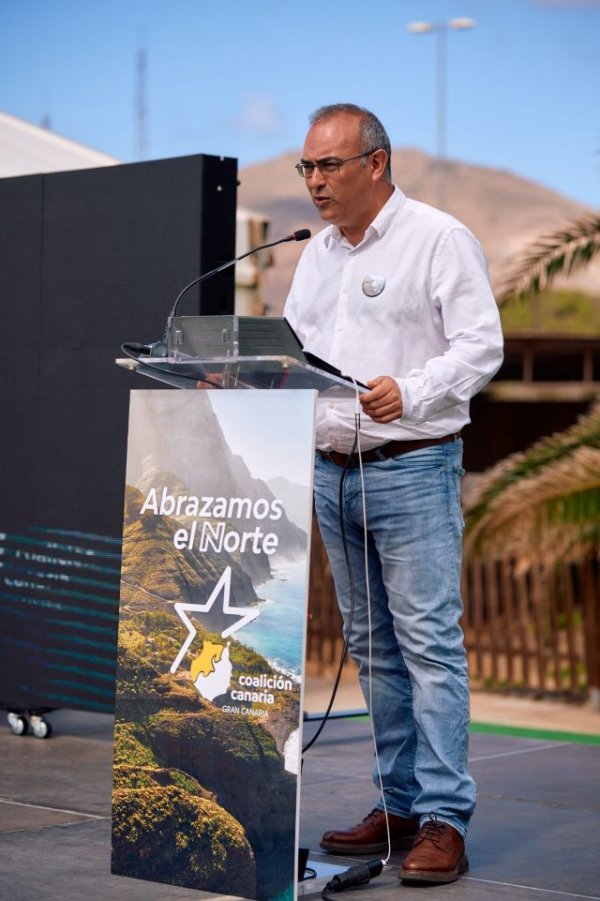 Julián Melián demanda para el Ayuntamiento de Guía un técnico agrícola y otro veterinario