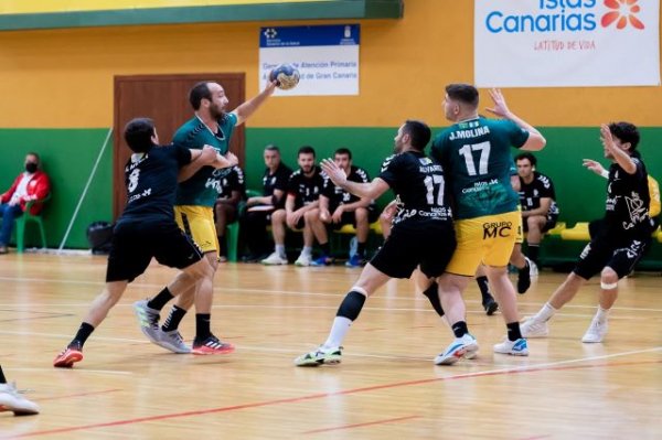 Balonmano: El Km13 Gáldar quiere sumar ante el Bueu Atlético