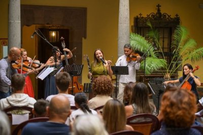 Concierto de Ana Gil ‘Ad Libitum’, raíces y emociones en el Teatro Guiniguada