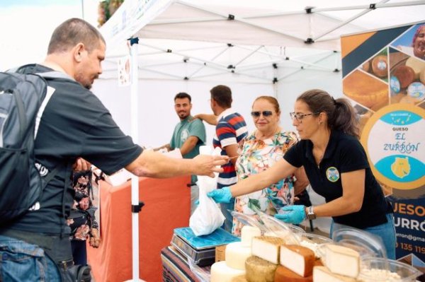 El Gobierno impulsa la revitalizaci&oacute;n de los municipios rurales con m&aacute;s de un centenar de iniciativas
