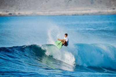 La afici&oacute;n tendr&aacute; que esperar a este lunes para conocer a los campeones del mundo de paddel surf