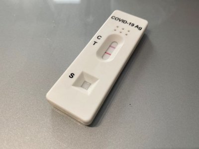 Sanidad comunica 689 nuevos casos de covid-19 en personas de más de 60 años desde el pasado viernes