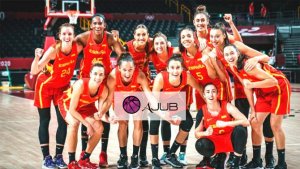 Las jugadoras de baloncesto apoyan la protesta del f&uacute;tbol femenino