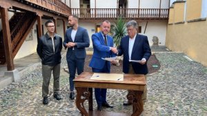 Gáldar: El Museo Agáldar recibe la donación de seis obras del escultor Máximo Riol