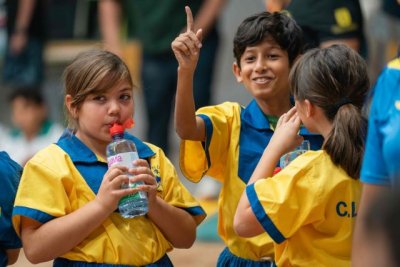 Aguas de Firgas renueva su compromiso con la Federación Insular de Lucha Canaria de Gran Canaria