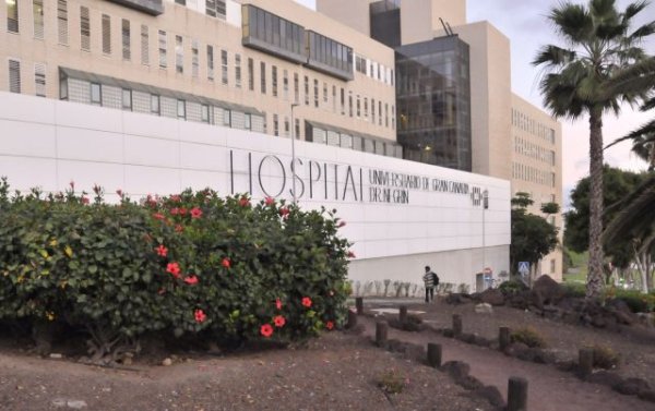 Las enfermeras gestoras de casos del Dr. Negrín contribuyen a mejorar la tasa de inmunización de pacientes covid