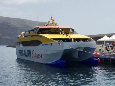 La Gomera: Curbelo conf&iacute;a en que m&aacute;s de 6 mil pasajeros mensuales hagan uso de la l&iacute;nea interior durante el verano (V&iacute;deo)