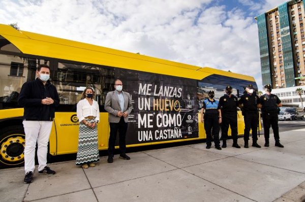 Guaguas Municipales presenta la campaña para prevenir actos vandálicos en el transporte público durante ‘Halloween’