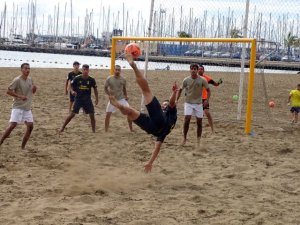 La Playa de Las Alcaravaneras se llenó de goles en la primera jornada de la Liga Territorial de Fútbol Playa