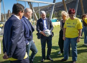 Un evento deportivo de fútbol caminando congrega a 800 personas mayores en Barranco Seco