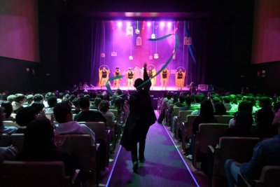 G&aacute;ldar: 500 estudiantes presencian la obra &lsquo;Cuentos desde la celda&rsquo;