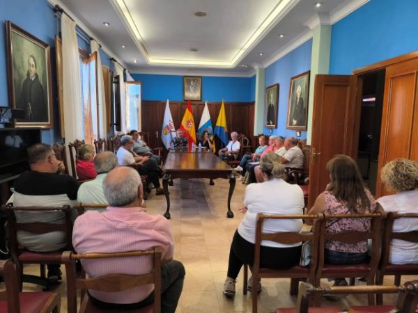 La Concejalía de Participación Ciudadana se reúne con las asociaciones de vecinos de Santa María de Guía