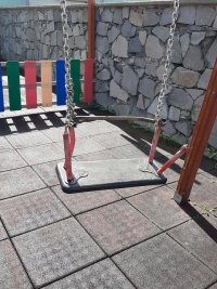 'Contigo Villa de Moya' denuncia el mal estado de los parques infantiles del municipio