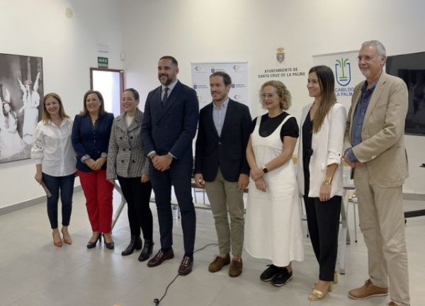 Sanidad y el Cabildo de La Palma firman un convenio para el estudio sobre impacto de la erupción en la salud