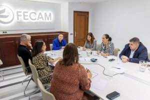El SCE financia con 37 millones de euros el Programa de Empleo Social 2025-2026 de la Fecam