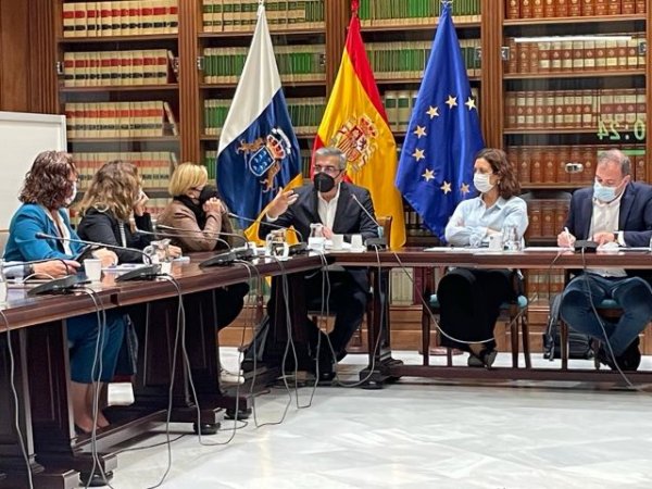 El Gobierno canario apuesta por rebajas fiscales selectivas y ayudas a sectores vulnerables frente a la inflación