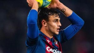 El 4&deg; &aacute;rbitro del Atl&eacute;tico-Levante impidi&oacute; salir a Pubill por el color del calzoncillo