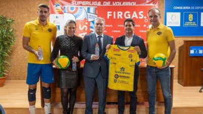 Aguas de Firgas &ldquo;ficha&rdquo; por el Club Voleibol Guaguas