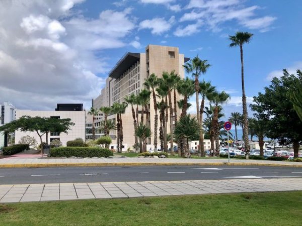 El Hospital Insular de Gran Canaria inicia un proyecto de arteterapia con pacientes oncol&oacute;gicos