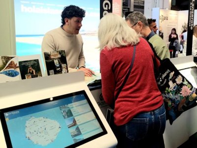 La Gomera refuerza su posici&oacute;n como destino sostenible a nivel nacional en la feria B-Travel de Barcelona