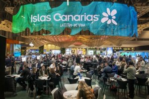 Islas Canarias recibe el premio al mejor estand en Fitur