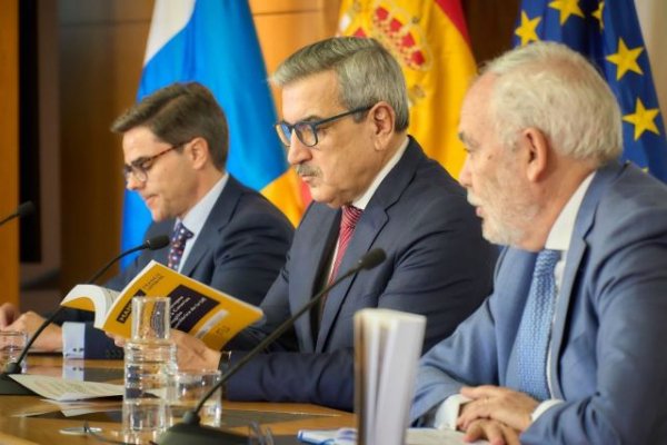 Hacienda compendia en un libro toda la legislación europea aplicable a Canarias como RUP