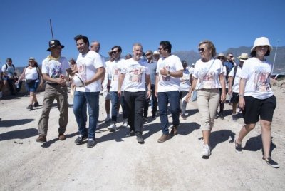 El presidente de Canarias participa en la Bajada del Socorro, en G&uuml;&iacute;mar, una de las romer&iacute;as m&aacute;s populares