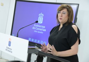 Salen de Canarias los tres primeros menores llegados a las Islas tras la declaración de contingencia migratoria