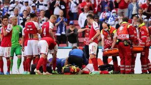 El m&eacute;dico que salv&oacute; a Eriksen en la Eurocopa, v&iacute;ctima de un acto vand&aacute;lico