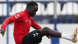 Sisto crea pol&eacute;mica al mostrar sus dudas sobre la vacuna