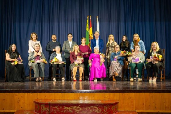 Gáldar: La A.V. “Amagro” homenajea a siete mujeres por el día Internacional de la Mujer