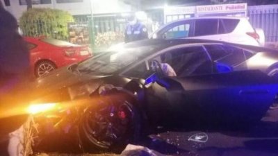 Jonathan Viera desmiente haber sufrido un accidente de tr&aacute;fico