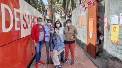 El ICHH celebra una campaña de donación de sangre junto al alumnado del Colegio Teresianas
