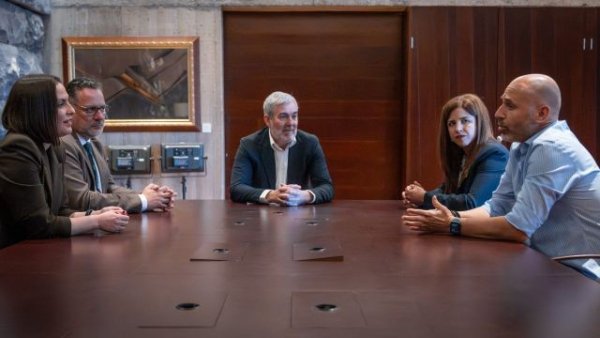 Fernando Clavijo pone en valor a los docentes canarios premiados como los mejores de Espa&ntilde;a