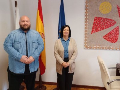 El ICHH y ASORLASPALMAS diseñan una versión del cuestionario de donación en lengua de signos