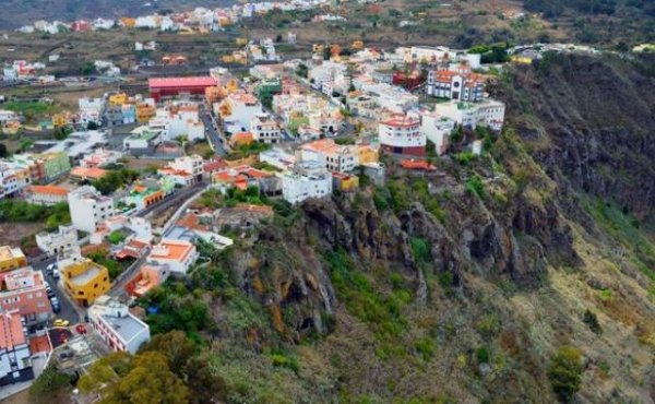 La Casa-Museo Tomás Morales promueve un &#039;maratón&#039; fotográfico y literario en Moya