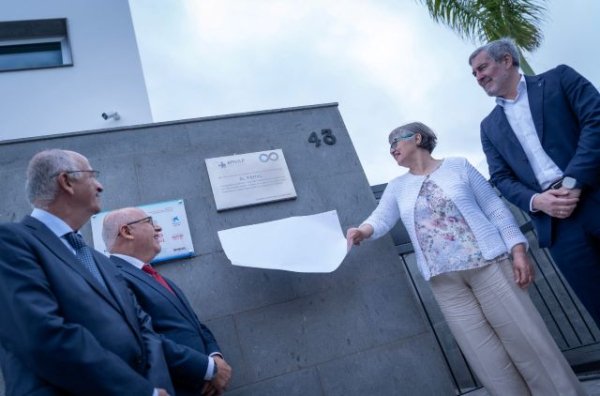 Fernando Clavijo destaca la apuesta del Gobierno por la inclusión de las personas con autismo