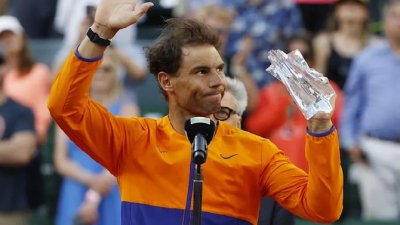 Nadal: "Cuando respiro y me muevo es como si tuviera una aguja dentro"