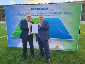 Firmado un protocolo “histórico” que agiliza las ayudas a desplazamientos de competiciones regionales de fútbol