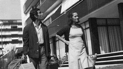 &lsquo;La piel quemada&rsquo;, neorrealismo espa&ntilde;ol de los 60 sobre los contrastes entre el turismo y la migraci&oacute;n interior