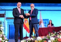 Las Fiestas Patronales de la Virgen 2023 arrancaron la noche de este s&aacute;bado en Gu&iacute;a con el Preg&oacute;n de Nicol&aacute;s Montesdeoca