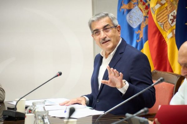 &ldquo;Los Presupuestos del Estado son tan buenos para Canarias ahora como la semana pasada&rdquo;
