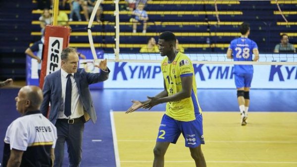 Voleibol: El CV Guaguas viaja a Melilla con la intención de seguir sumando