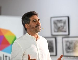 MAXIMÍN se presenta en el Gabinete Literario, con una propuesta que una cultura, emoción y conciencia
