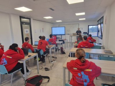 Gu&iacute;a: La Agencia de Desarrollo Local ejecuta el proyecto &lsquo;Empl&eacute;ate&rsquo;