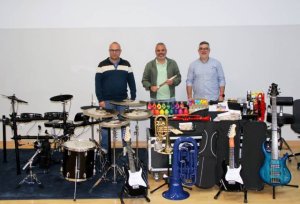 Guía: El Ayuntamiento destina 15.000€ para la adquisición de instrumentos y material para las Escuelas Artísticas ‘Ciudad de Guía’