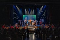 &Eacute;xito rotundo en el estreno de M&aacute;s all&aacute; del Pasillo, el nuevo espect&aacute;culo de Iv&aacute;n Torres