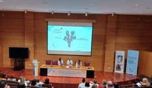 El Insular-Materno Infantil re&uacute;ne a noventa especialistas para abordar la salud mental