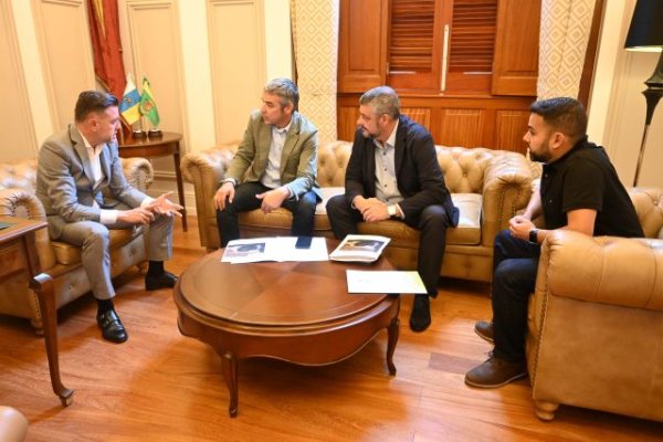 Gáldar: El Ayuntamiento y el Gobierno de Canarias acuerdan la firma de un convenio para la gestión del Puerto de Sardina